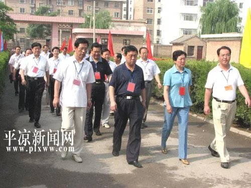 王国安的个人履历