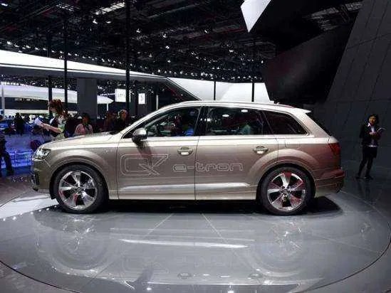 奥迪Q7报价是多少?目前值得入手么?