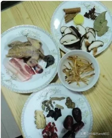 老斑鸠怎么做好吃?