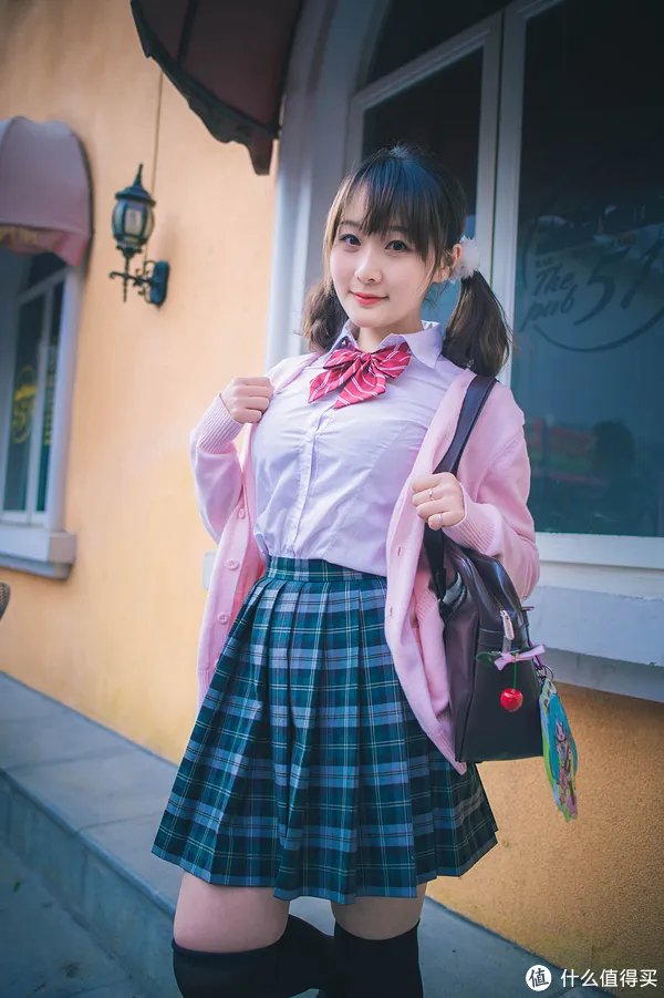 尼克尔镜头