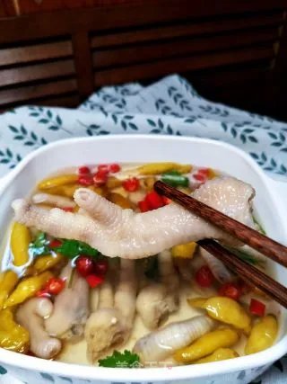 泡椒鸡爪