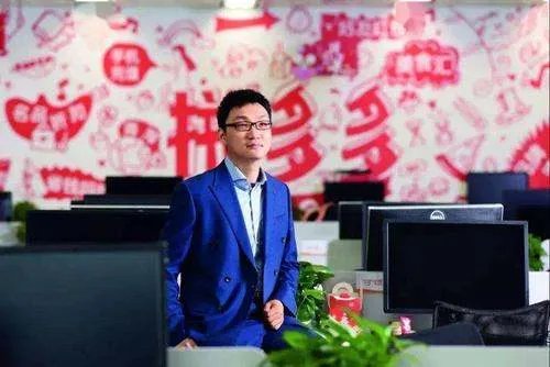 黄峥辞任拼多多董事长，你觉得他做出此举是出自何种想法？