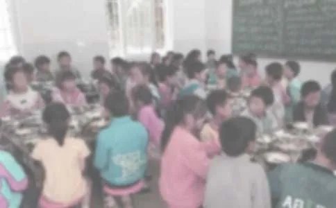 梦见别人请吃饭是什么意思