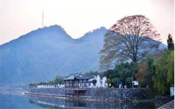 安徽绩溪龙川景区值得去吗?什么季节去比较适合?