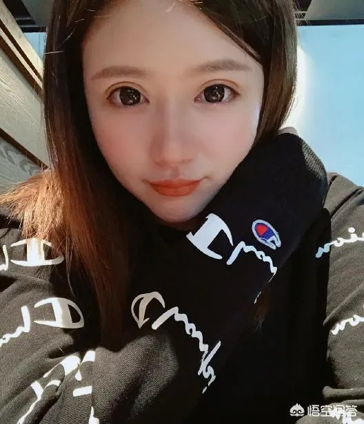腾讯体育曾经的颜值担当、火箭队忠实粉丝小姨妈徐小溢去哪了?