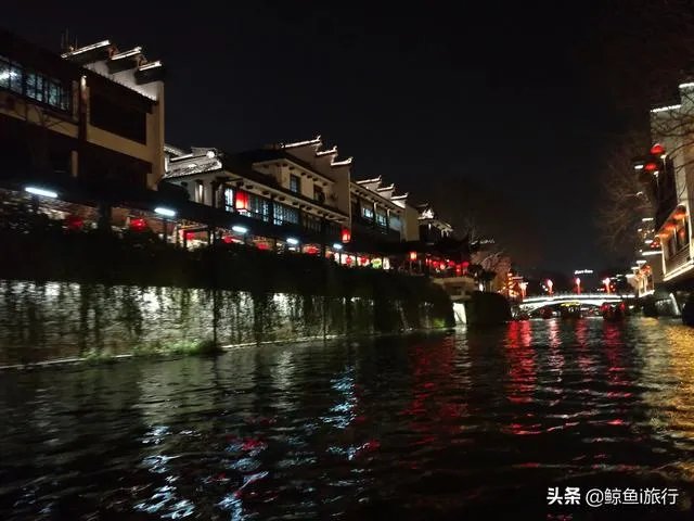 南京有哪些好玩的景点?住宿有哪些建议?