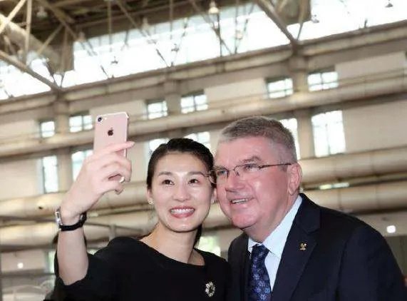 跳水冠军李娜现状如何?