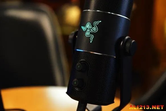 是谁抢走了我的麦克风!Razer魔音海妖麦克风评测