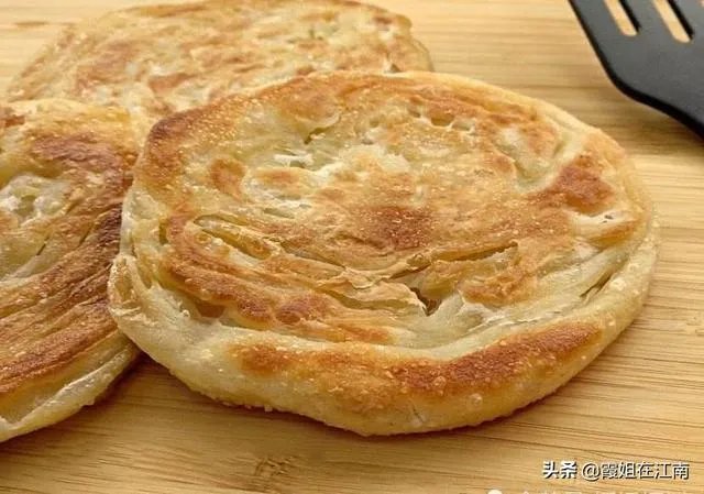 本人想开一个门面店的早餐生意,谁可以指导一下做什么早餐比较好?