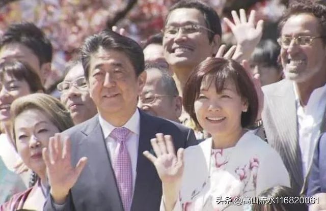 安倍提出辞职后,为何还要坚持任职到下任首相选出为止?