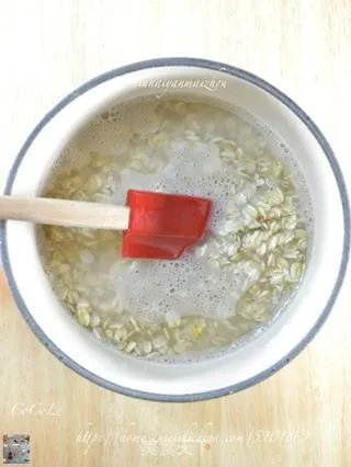 牛奶燕麦粥