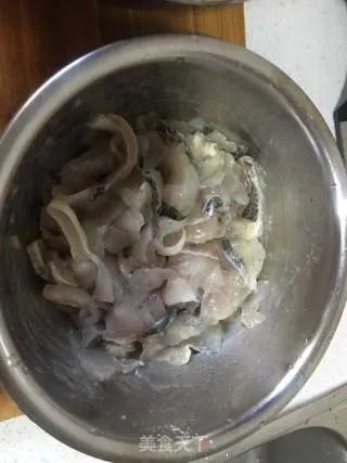 酸菜鲈鱼