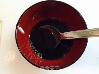 蚂蚁上树