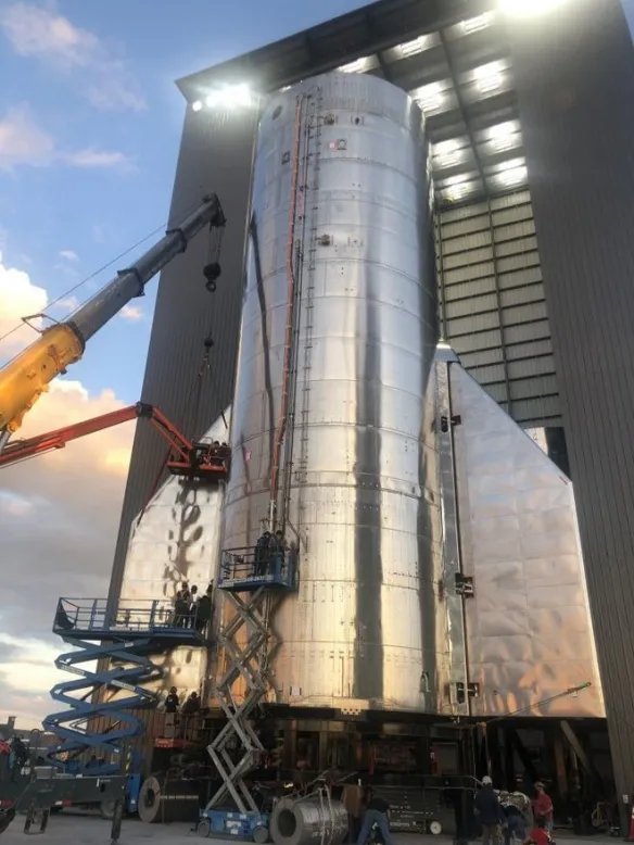 SpaceX星际飞船未来将主要用于民用旅行和太空任务