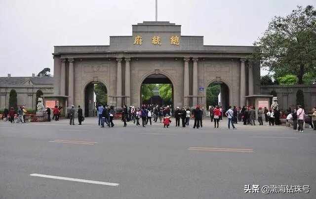 南京有哪些好玩的景点?住宿有哪些建议?