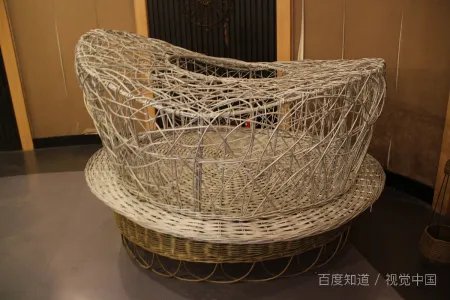 惟妙惟肖的肖怎么读?