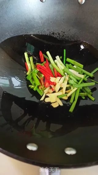 青红椒炒蛏子