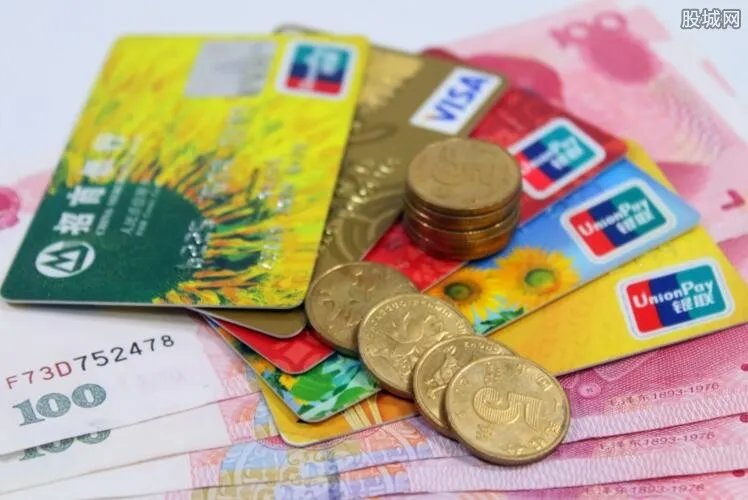 张大仙赔偿300万违约金 违约跳槽会有什么后果