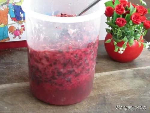 红曲酒应该怎么泡呢？
