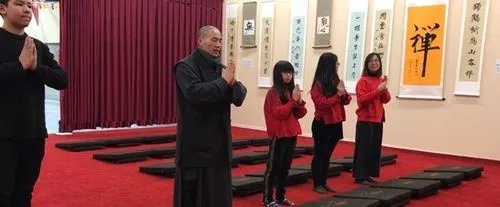 如何拜佛礼佛:正确姿势