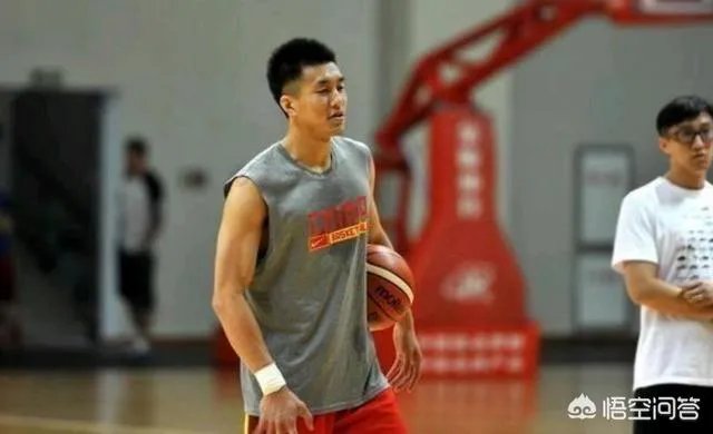 蓝队12人名单确定,陶汉林出局,杜锋就带一个韩德君强力中锋够吗?