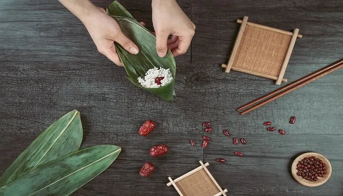 粽子怎样包 包粽子怎么包法