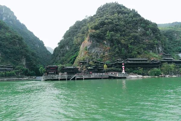 长江三峡是哪三峡
