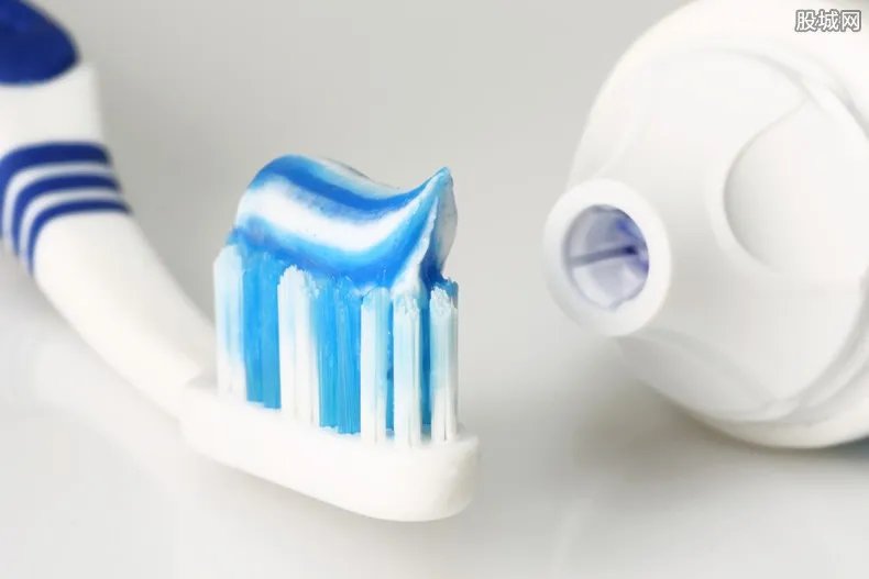 黑人牙膏是哪个国家的 主要有哪些系列产品
