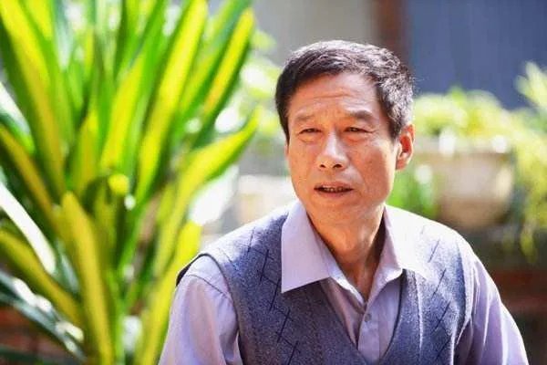 刘佩琦和妻子孟天骄是怎么认识的,两人感情状况如何?