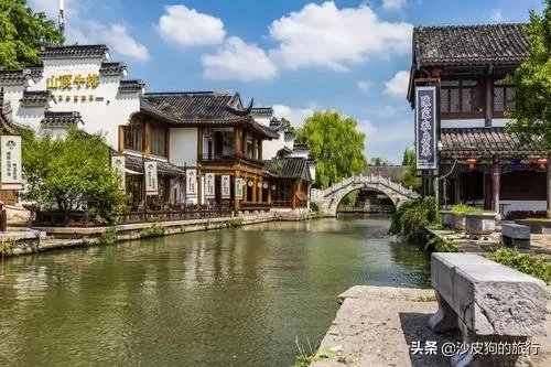 南京有哪些好玩的景点?住宿有哪些建议?