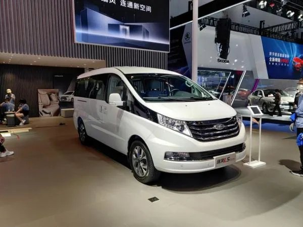 2021成都车展:2022款江淮瑞风L5亮相