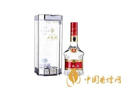 马提尼酒什么意思?全面了解这款知名调酒品
