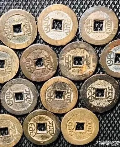 急需出售古钱币在哪卖?宣统通宝？