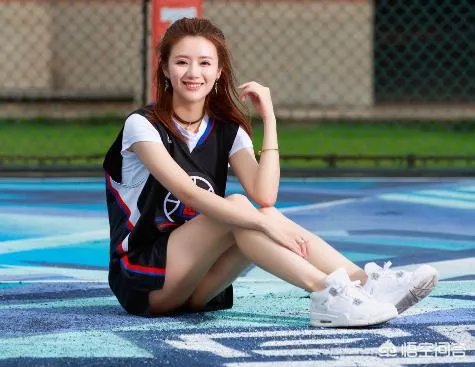 腾讯体育曾经的颜值担当、火箭队忠实粉丝小姨妈徐小溢去哪了?