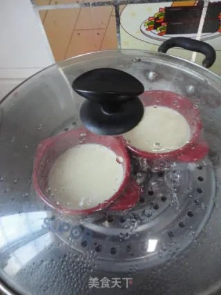 牛奶炖蛋
