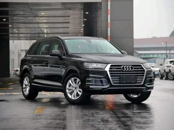 奥迪Q7报价是多少?目前值得入手么?