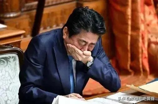 安倍提出辞职后,为何还要坚持任职到下任首相选出为止?