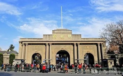 南京有哪些好玩的景点?住宿有哪些建议?