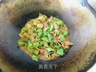 辣椒炒肉片