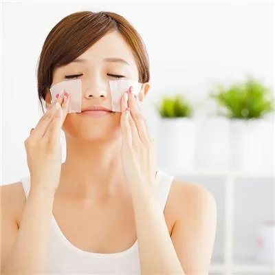 脸上毛孔很大怎么回事