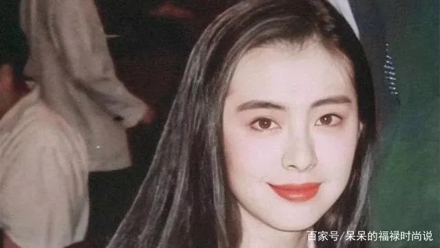 王祖贤被曝患抑郁症,曾因感情生活深受打击,你怎么看?