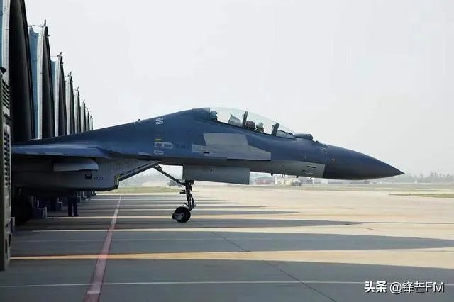 印度空军苏30战机部署拉达克前沿机场,我方歼-16能否碾压?