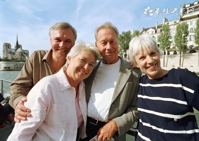 养肤水和爽肤水柔肤水的区别