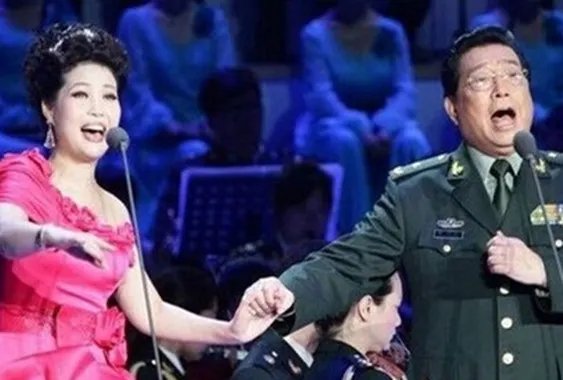 梦鸽李双江得罪了谁 李双江梦鸽近况曝光