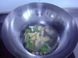 家常炖偏口鱼