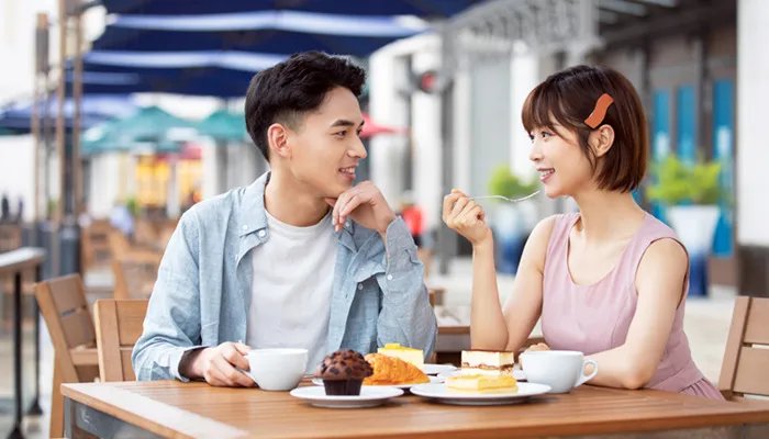天蝎座的女生喜欢上一个人的表现 天蝎女对你心动的信号