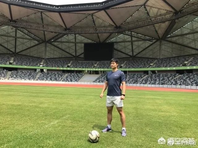 苏炳添微博秀脚法,你怎么看?