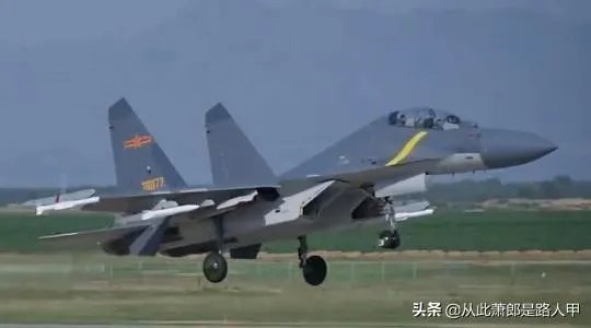 印度空军苏30战机部署拉达克前沿机场,我方歼-16能否碾压?