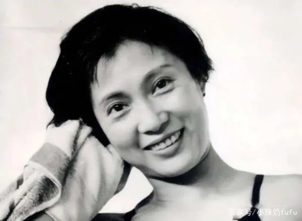 演员秦怡去世了是真的还是谣言?
