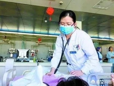 住院总医师是做什么的？